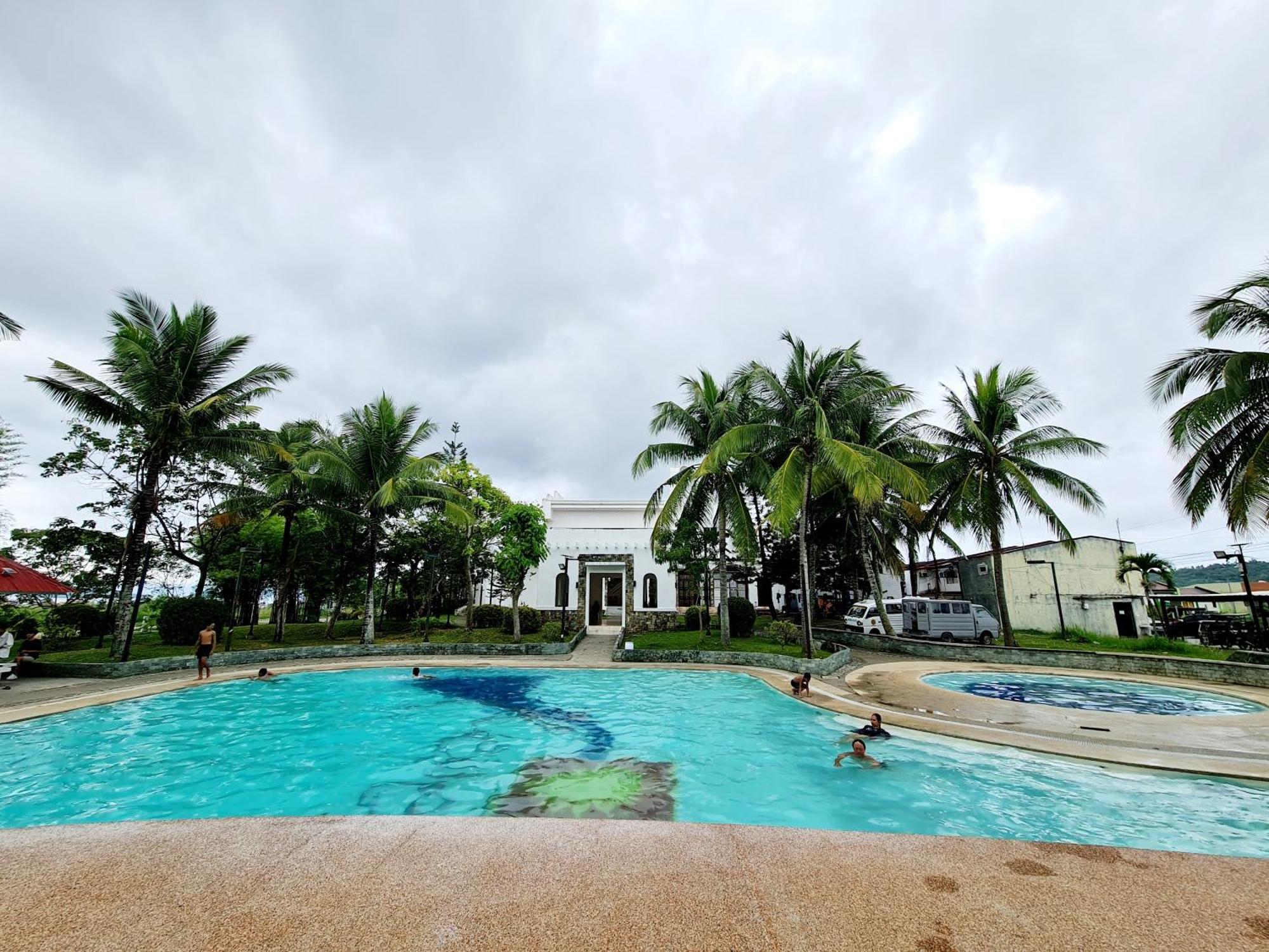 Calapan City Fully Furnished House Transient Near Xentromall L39 المظهر الخارجي الصورة