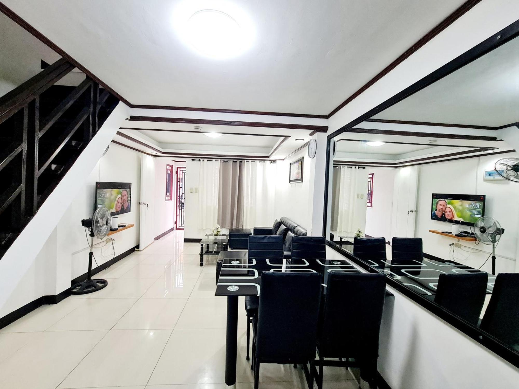 Calapan City Fully Furnished House Transient Near Xentromall L39 المظهر الخارجي الصورة