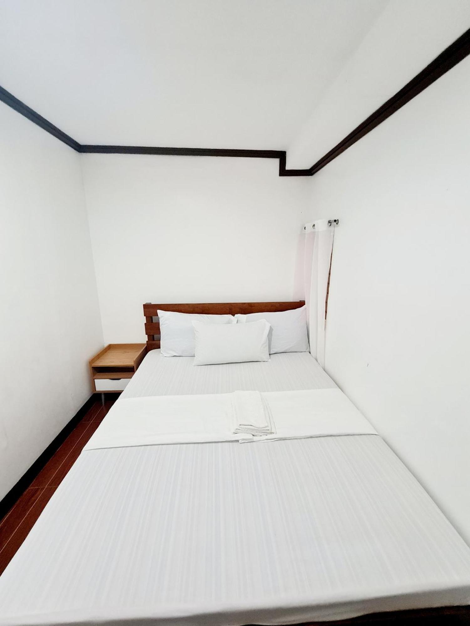 Calapan City Fully Furnished House Transient Near Xentromall L39 المظهر الخارجي الصورة