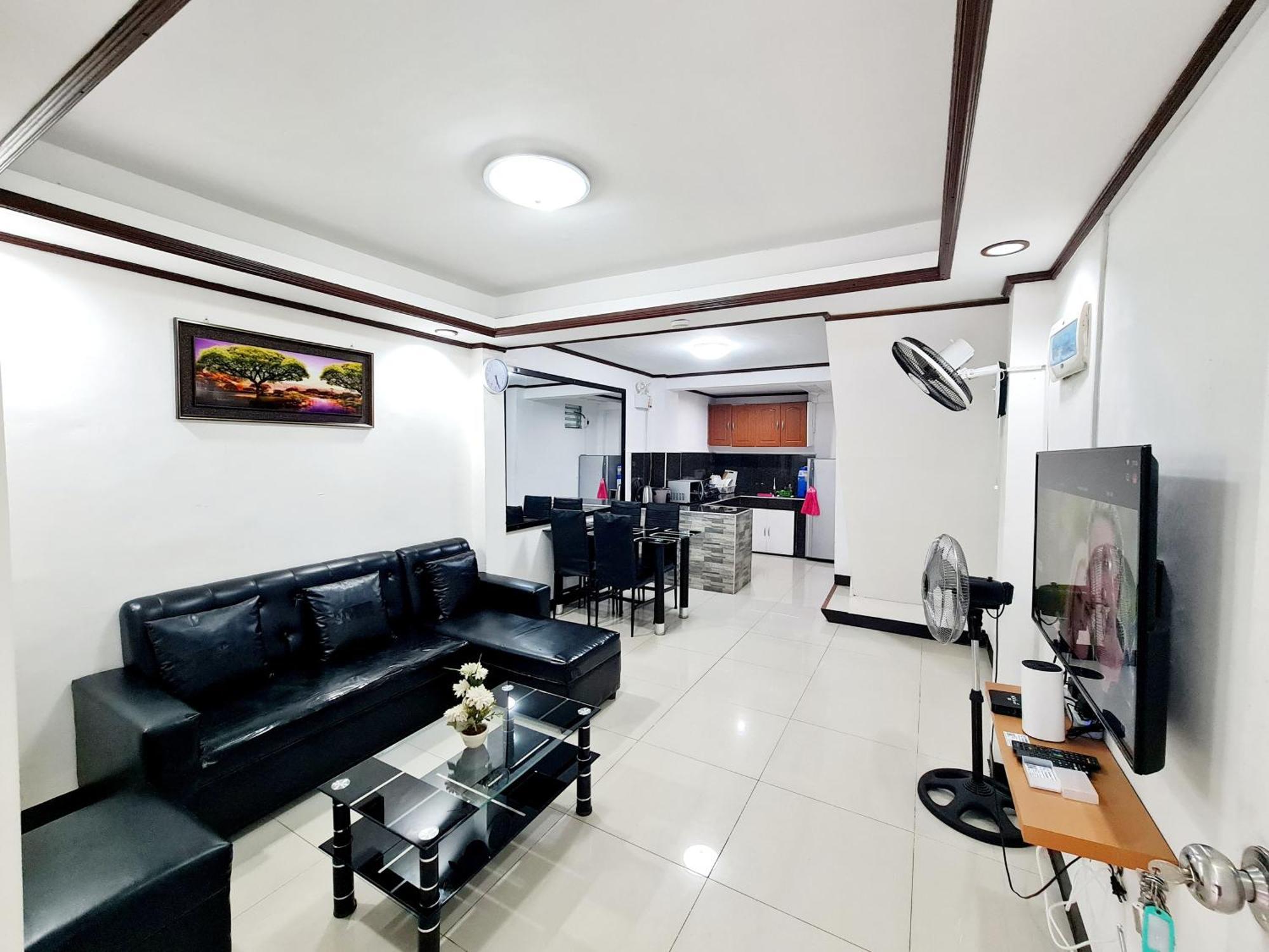 Calapan City Fully Furnished House Transient Near Xentromall L39 المظهر الخارجي الصورة